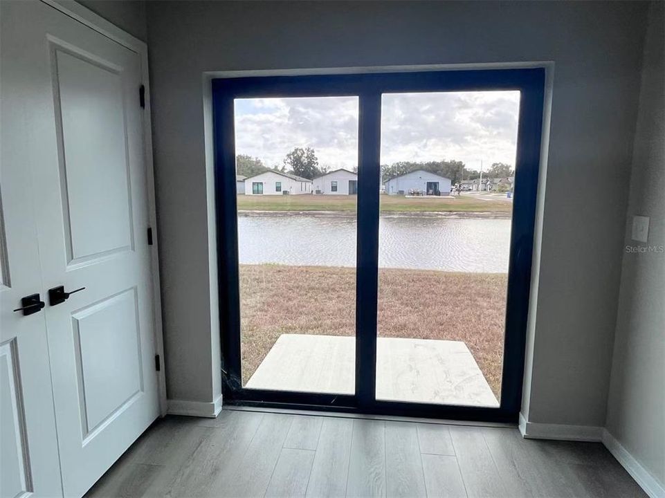 En Renta: $2,395 (3 camas, 2 baños, 1697 Pies cuadrados)