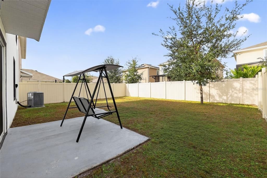 En Venta: $449,950 (5 camas, 3 baños, 2447 Pies cuadrados)