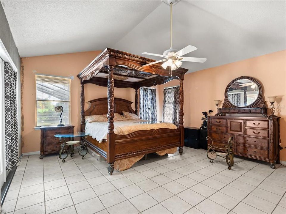 待售: $1,399,900 (4 贝兹, 3 浴室, 2528 平方英尺)