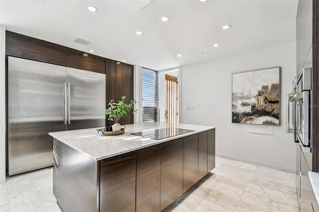 En Venta: $2,999,000 (5 camas, 4 baños, 4497 Pies cuadrados)