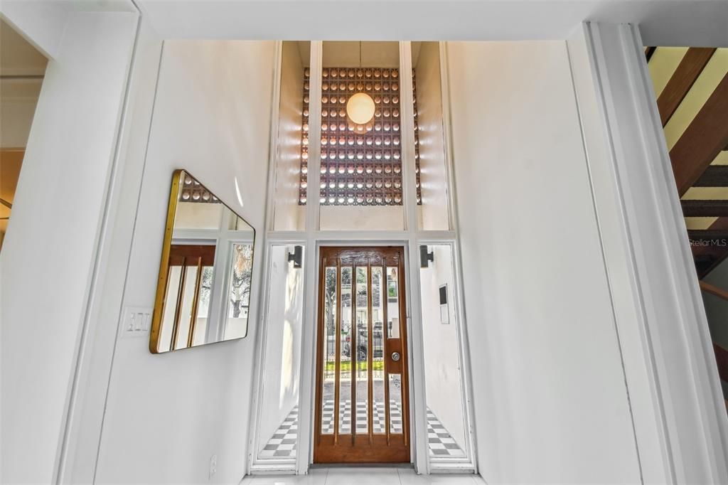 En Venta: $2,999,000 (5 camas, 4 baños, 4497 Pies cuadrados)