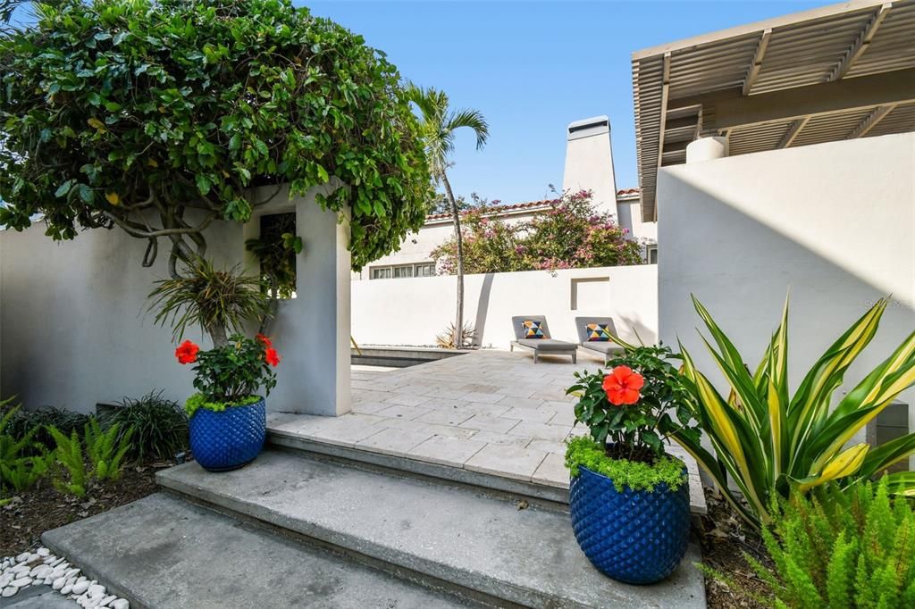 En Venta: $2,999,000 (5 camas, 4 baños, 4497 Pies cuadrados)