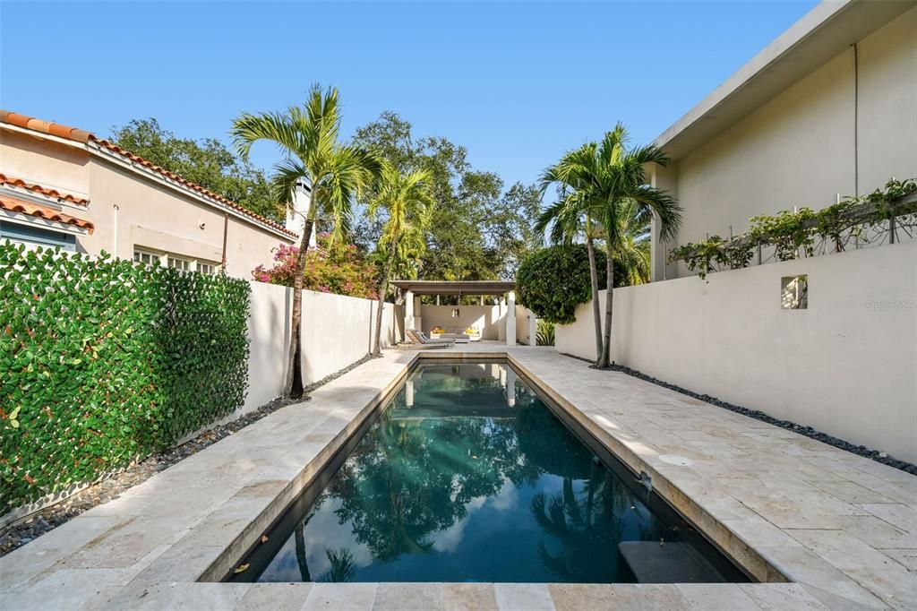 En Venta: $2,999,000 (5 camas, 4 baños, 4497 Pies cuadrados)