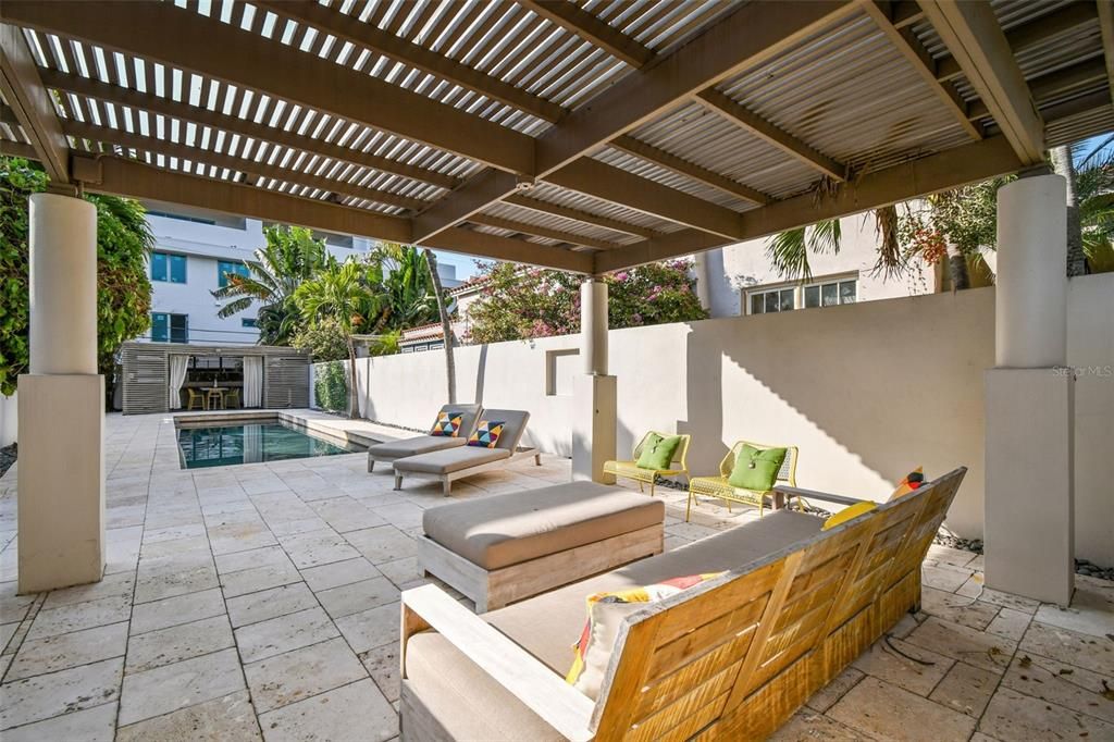 En Venta: $2,999,000 (5 camas, 4 baños, 4497 Pies cuadrados)