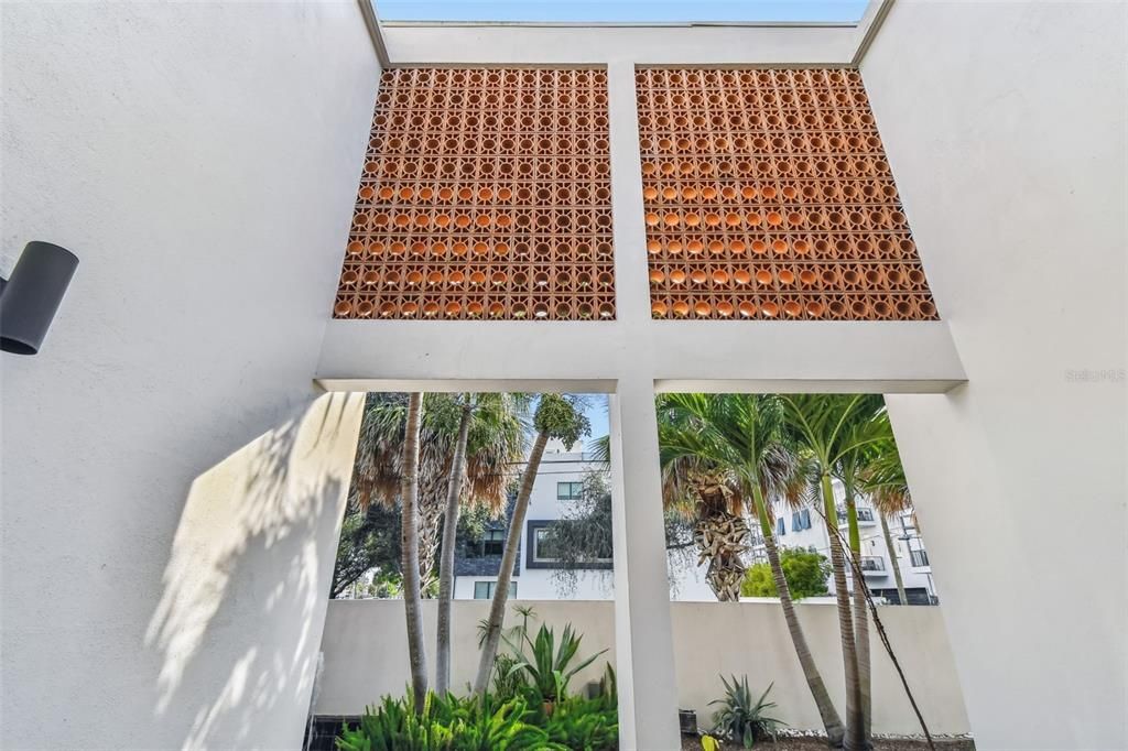 En Venta: $2,999,000 (5 camas, 4 baños, 4497 Pies cuadrados)