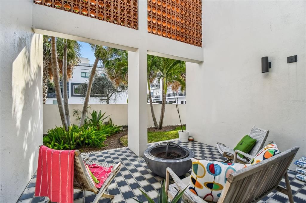 En Venta: $2,999,000 (5 camas, 4 baños, 4497 Pies cuadrados)