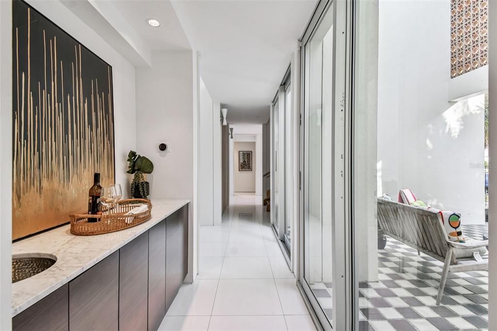 En Venta: $2,999,000 (5 camas, 4 baños, 4497 Pies cuadrados)