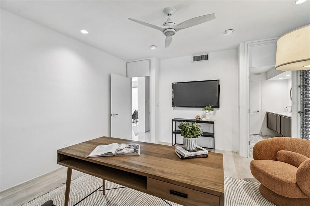 En Venta: $2,999,000 (5 camas, 4 baños, 4497 Pies cuadrados)