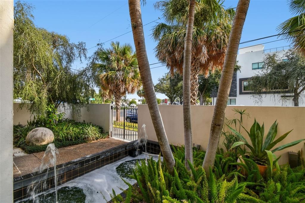 En Venta: $2,999,000 (5 camas, 4 baños, 4497 Pies cuadrados)