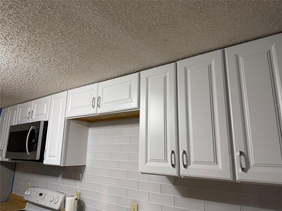 На продажу: $189,900 (2 спален, 2 ванн, 1032 Квадратных фут)