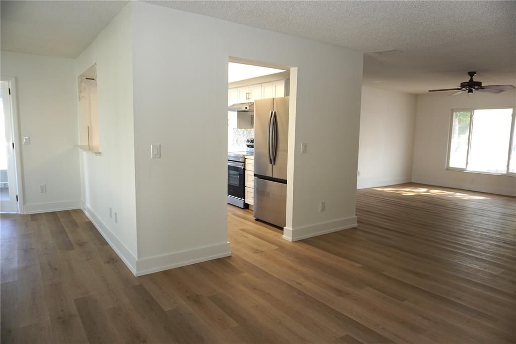 For Sale: $360,000 (2 beds, 2 baths, 1654 Square Feet)