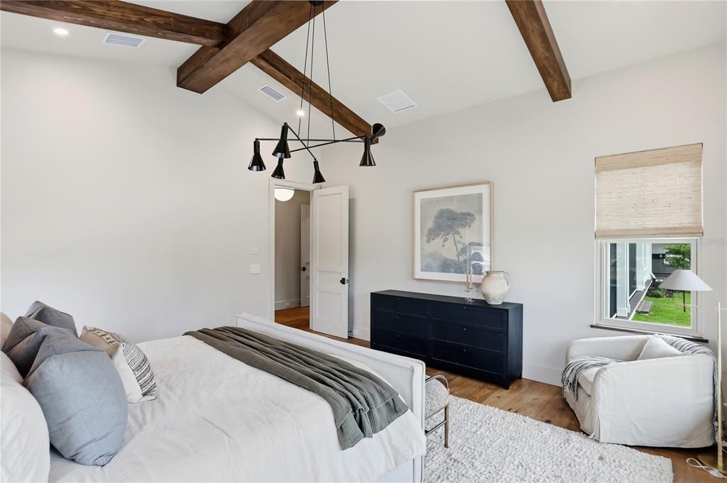 For Sale: $3,575,000 (5 beds, 5 baths, 5478 Square Feet)