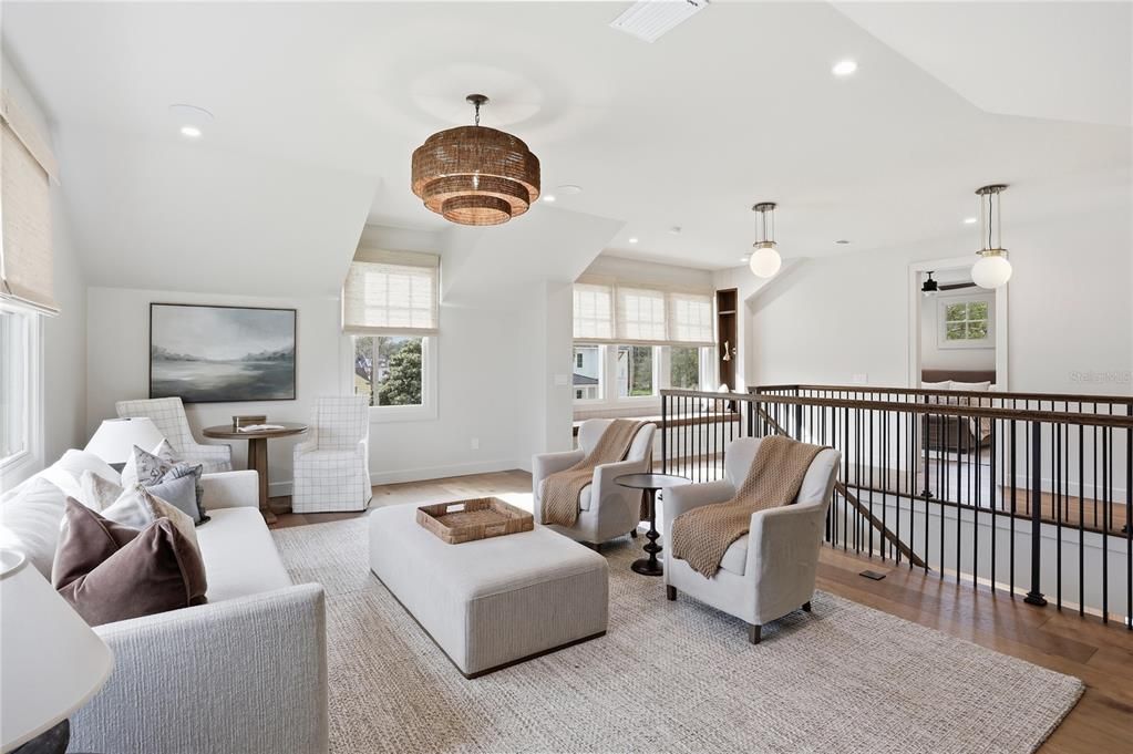 For Sale: $3,575,000 (5 beds, 5 baths, 5478 Square Feet)