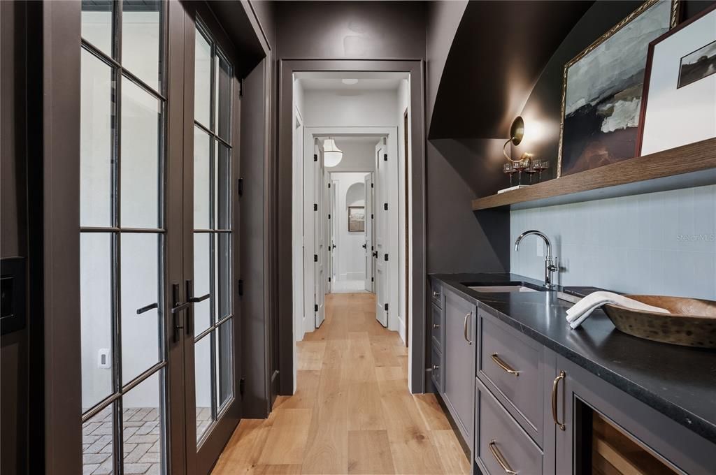 For Sale: $3,575,000 (5 beds, 5 baths, 5478 Square Feet)