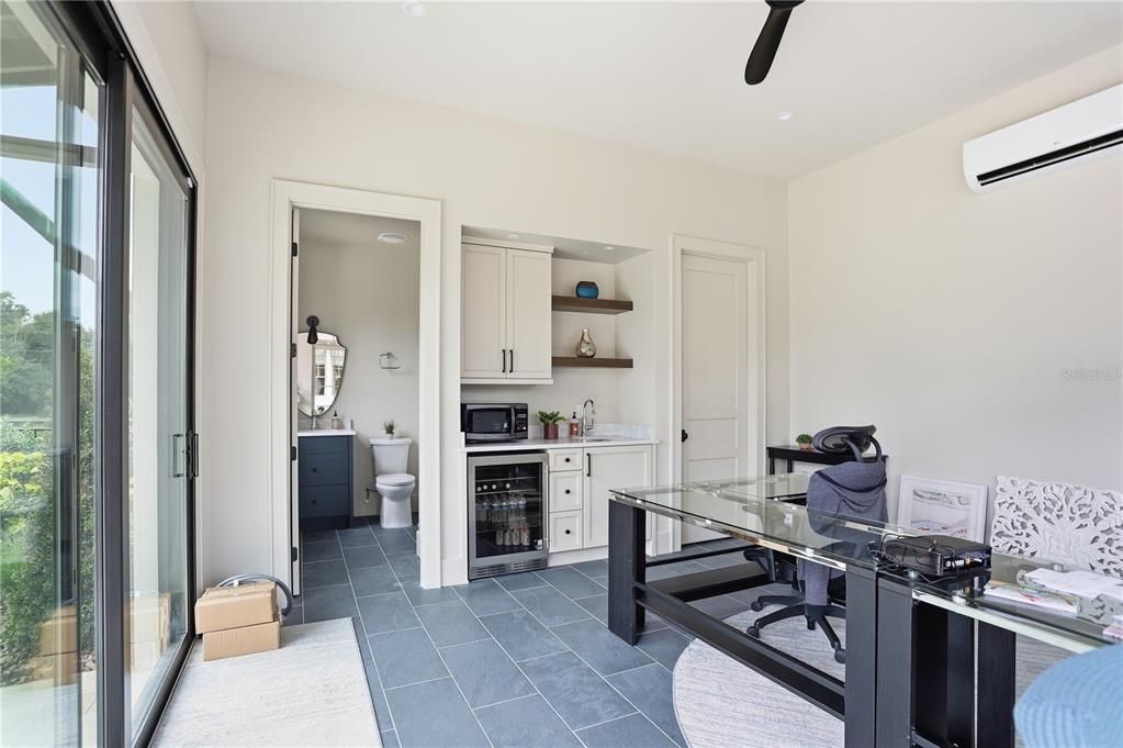 For Sale: $3,575,000 (5 beds, 5 baths, 5478 Square Feet)