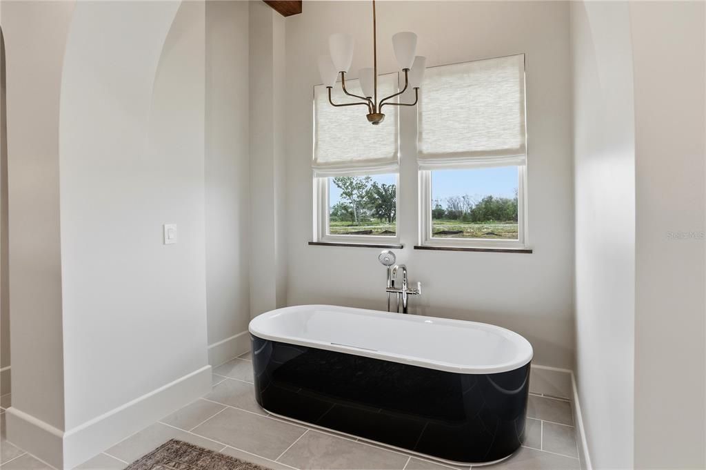 For Sale: $3,575,000 (5 beds, 5 baths, 5478 Square Feet)