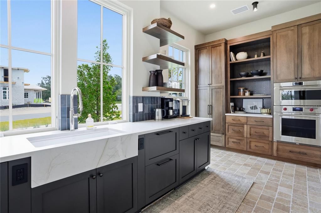 For Sale: $3,575,000 (5 beds, 5 baths, 5478 Square Feet)