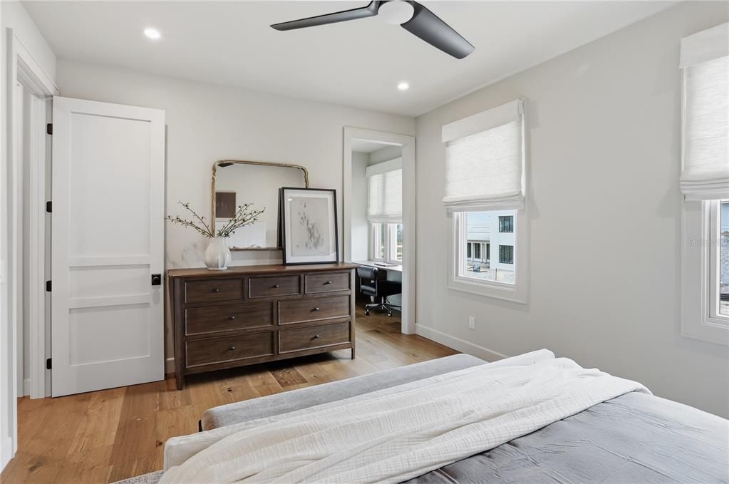 For Sale: $3,575,000 (5 beds, 5 baths, 5478 Square Feet)