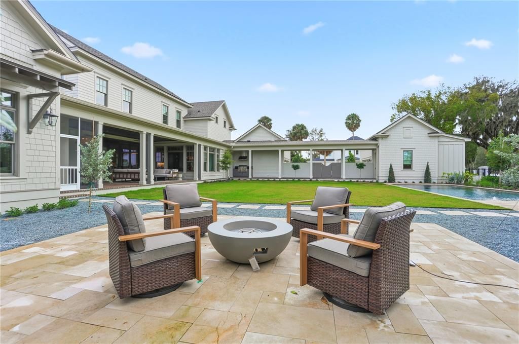 For Sale: $3,575,000 (5 beds, 5 baths, 5478 Square Feet)