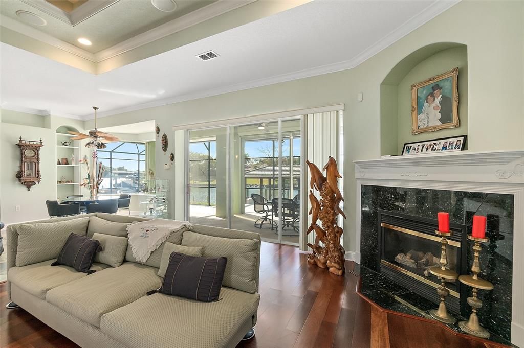 待售: $1,100,000 (3 贝兹, 2 浴室, 2823 平方英尺)