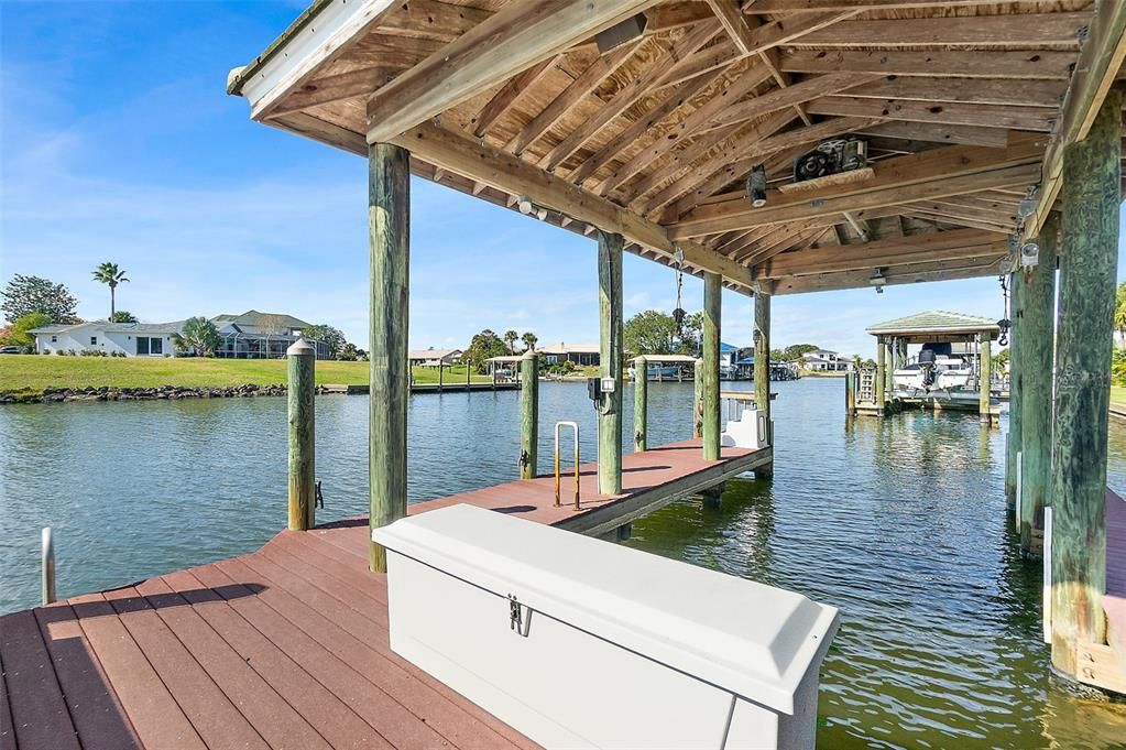 待售: $1,100,000 (3 贝兹, 2 浴室, 2823 平方英尺)