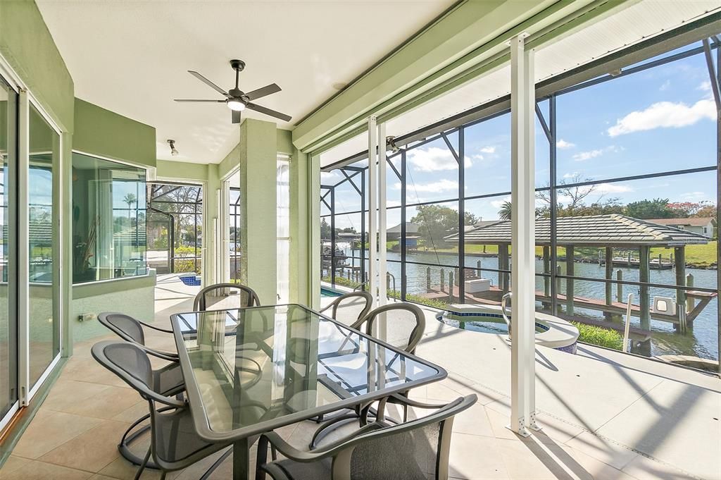 待售: $1,100,000 (3 贝兹, 2 浴室, 2823 平方英尺)