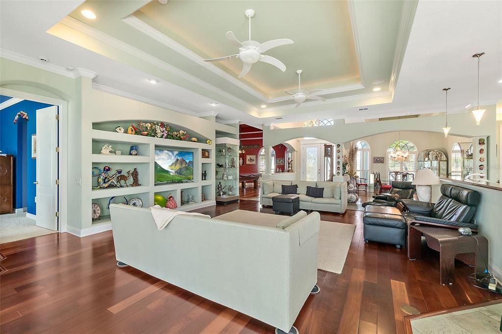 待售: $1,100,000 (3 贝兹, 2 浴室, 2823 平方英尺)