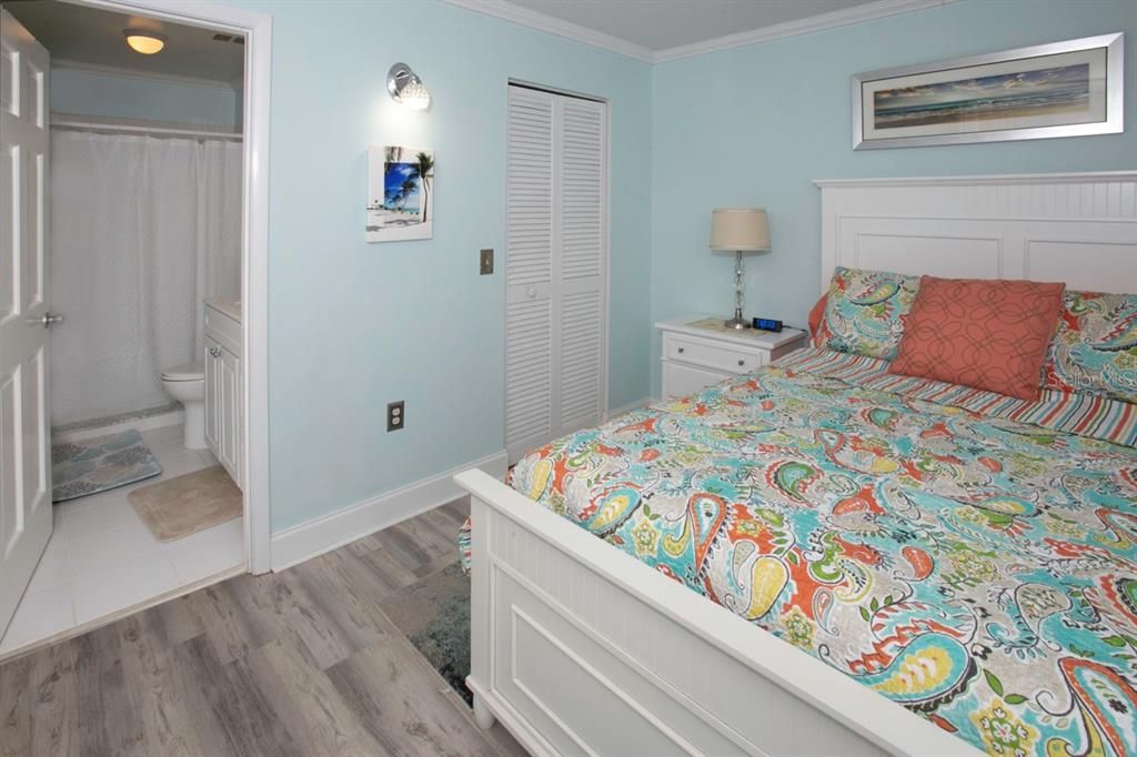 For Sale: $334,900 (3 beds, 2 baths, 1632 Square Feet)