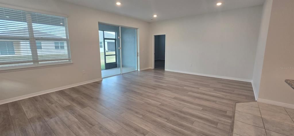 出租: $1,995 (3 贝兹, 2 浴室, 1856 平方英尺)