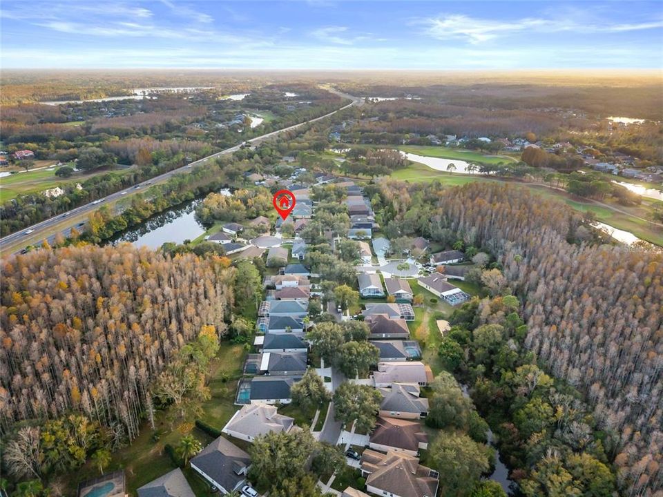 En Venta: $550,000 (4 camas, 2 baños, 1872 Pies cuadrados)