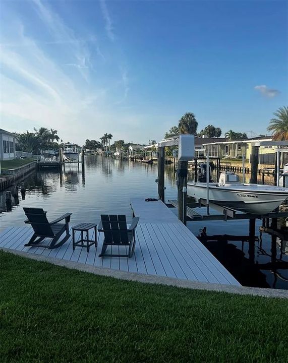 For Rent: $5,500 (3 beds, 2 baths, 1389 Square Feet)