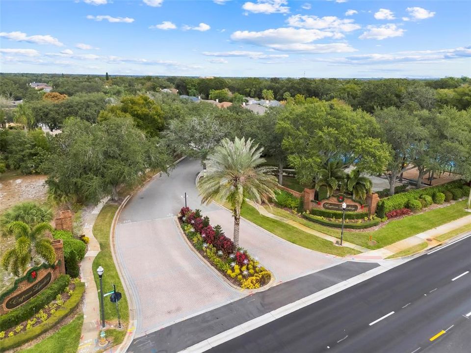 En Venta: $775,000 (4 camas, 3 baños, 2519 Pies cuadrados)