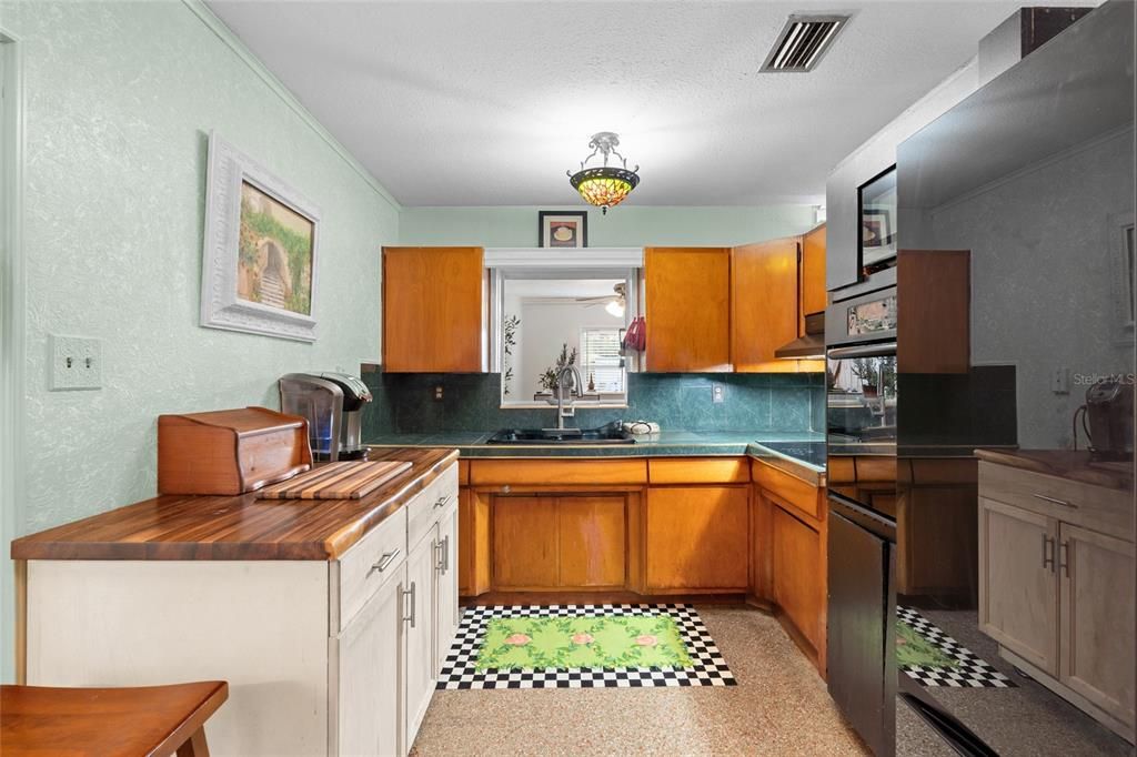 En Venta: $300,000 (3 camas, 1 baños, 1620 Pies cuadrados)