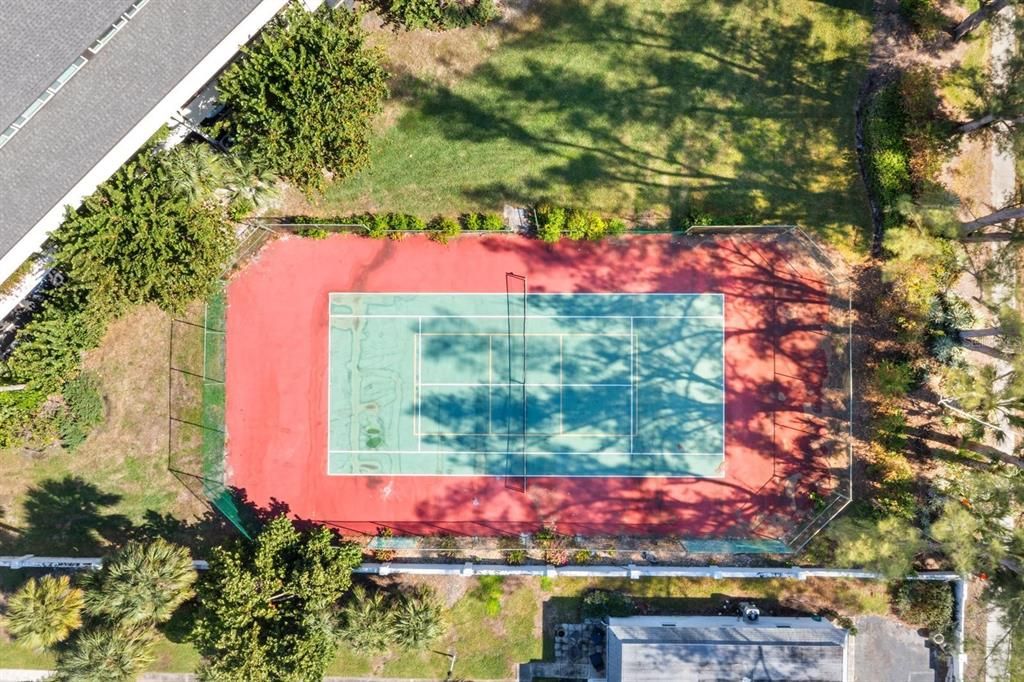 На продажу: $670,000 (3 спален, 3 ванн, 1988 Квадратных фут)