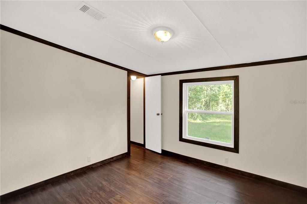 For Sale: $323,000 (3 beds, 2 baths, 1416 Square Feet)