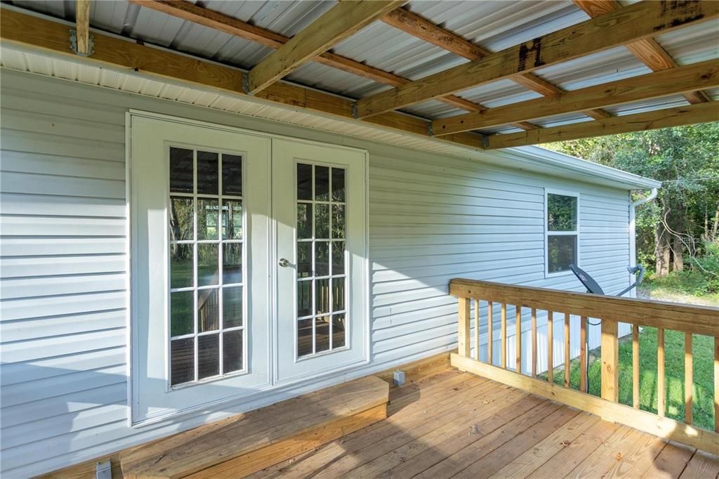 For Sale: $323,000 (3 beds, 2 baths, 1416 Square Feet)