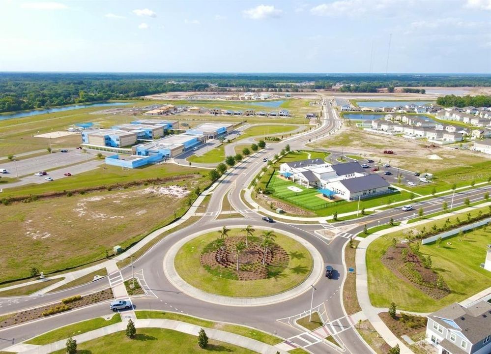 En Venta: $398,500 (5 camas, 2 baños, 2264 Pies cuadrados)