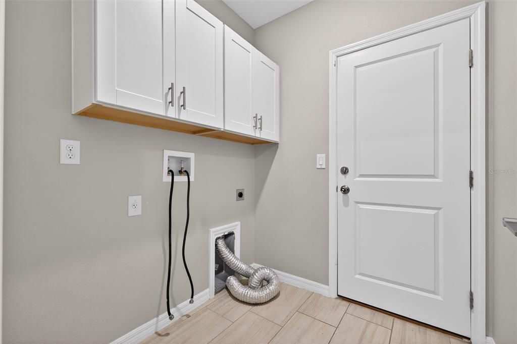 En Venta: $398,500 (5 camas, 2 baños, 2264 Pies cuadrados)