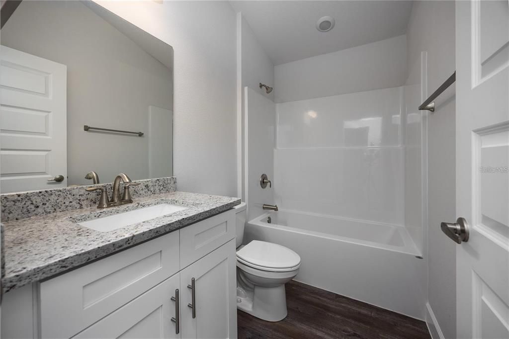 For Sale: $362,500 (4 beds, 2 baths, 1820 Square Feet)