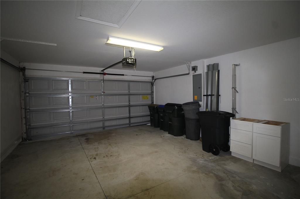 For Sale: $379,000 (3 beds, 2 baths, 2217 Square Feet)