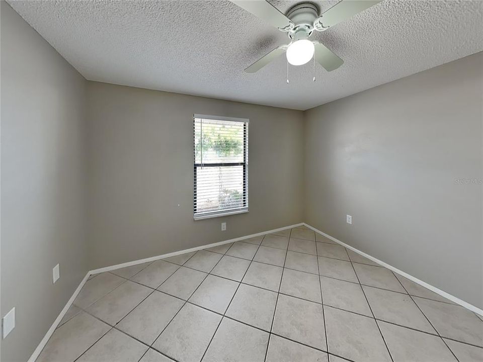 En Renta: $2,649 (3 camas, 2 baños, 1550 Pies cuadrados)