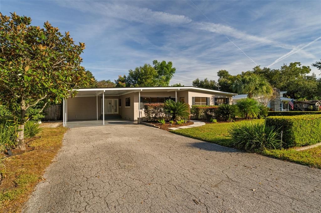 For Sale: $490,000 (4 beds, 3 baths, 2109 Square Feet)