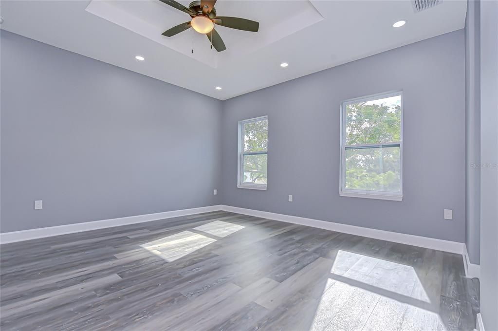 For Sale: $665,000 (3 beds, 2 baths, 2307 Square Feet)