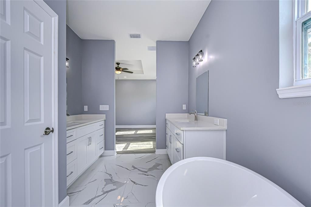 For Sale: $665,000 (3 beds, 2 baths, 2307 Square Feet)