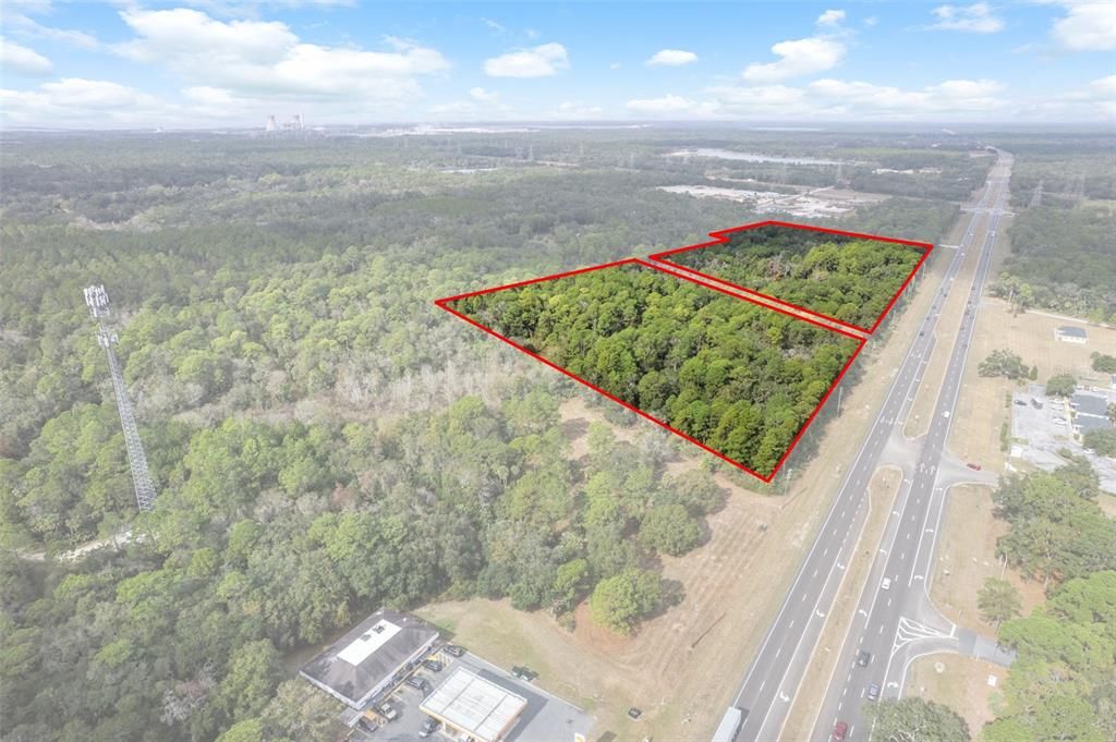 待售: $1,800,000 (18.49 acres)