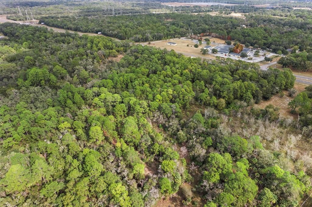 待售: $1,800,000 (18.49 acres)