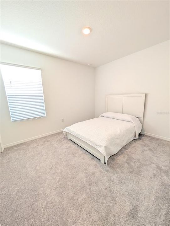 For Rent: $2,400 (4 beds, 3 baths, 2066 Square Feet)