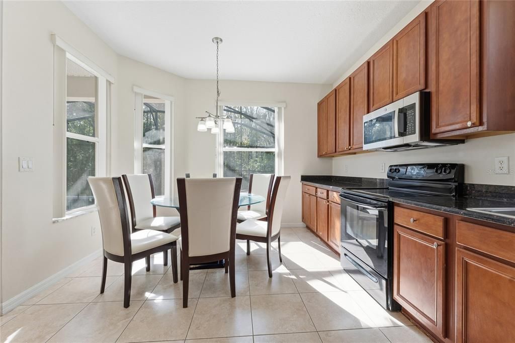 En Venta: $460,000 (4 camas, 3 baños, 1808 Pies cuadrados)