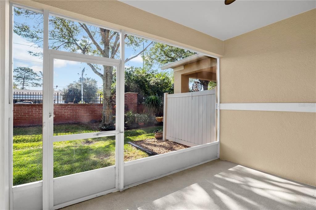 En Renta: $2,950 (3 camas, 2 baños, 1914 Pies cuadrados)