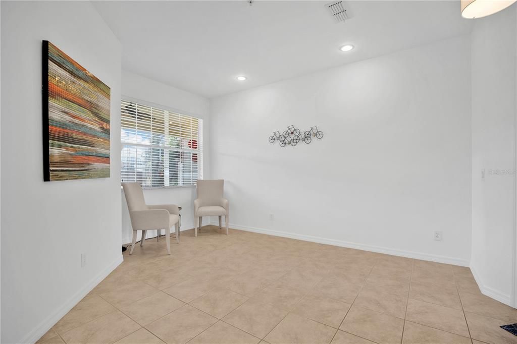 En Renta: $2,950 (3 camas, 2 baños, 1914 Pies cuadrados)